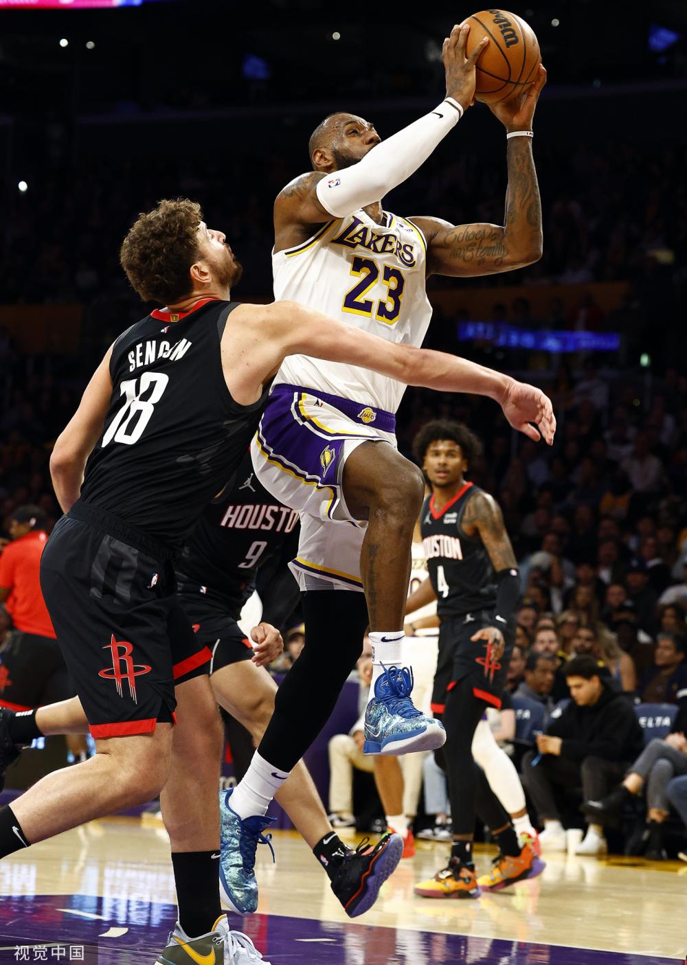 打球靠实力 打球靠实力