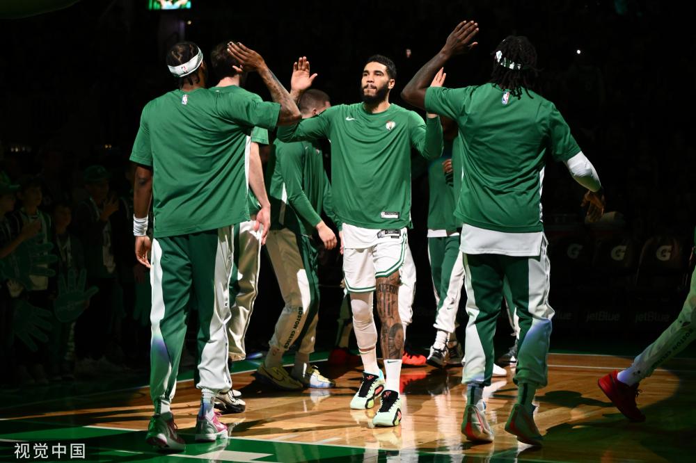 团队配合出 团队配合出