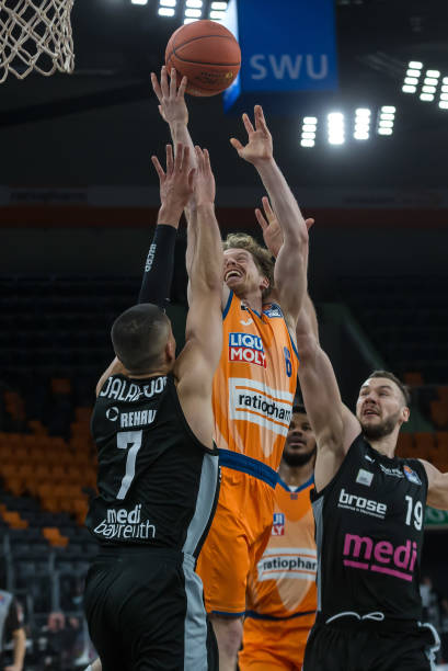 忆几年前施 忆几年前施